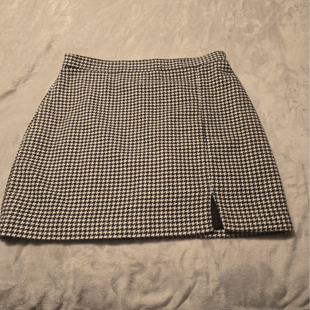 Hollister Size L Highrise Houndstooth Mini Skirt Dark Academia Preppy Schoolgirl